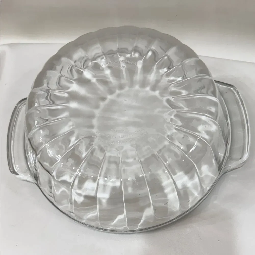Anchor Hocking 2 Qt Glass Round Ribbed Baking Dish & Lid Handles 9X4 In Vintage